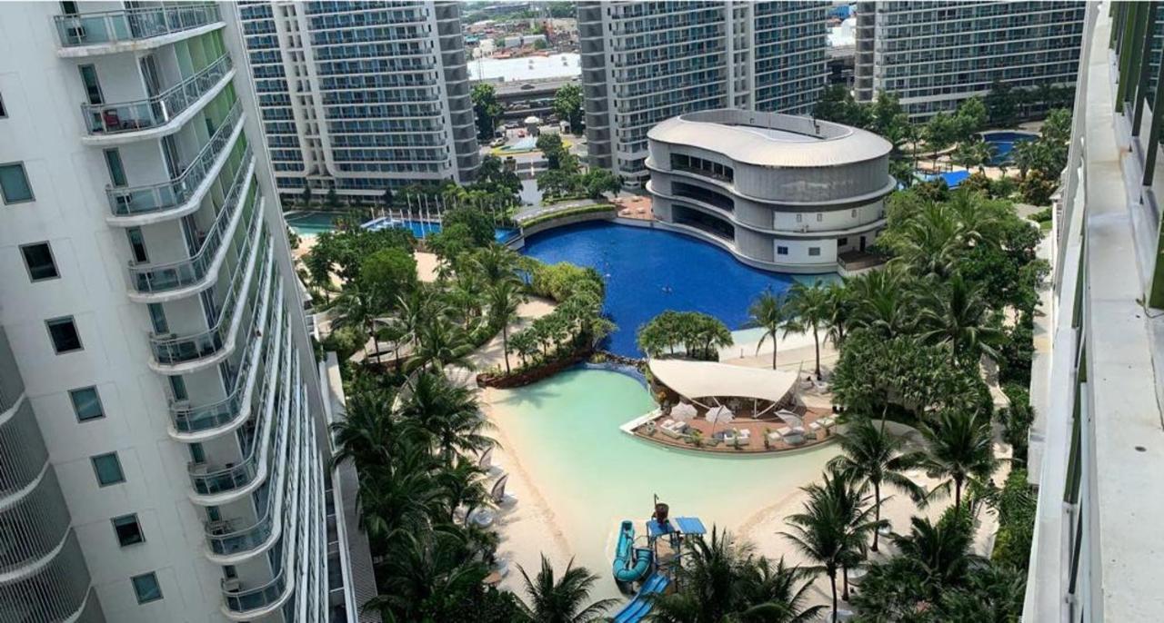 Azure Urban Resort Paranaque City Exterior foto
